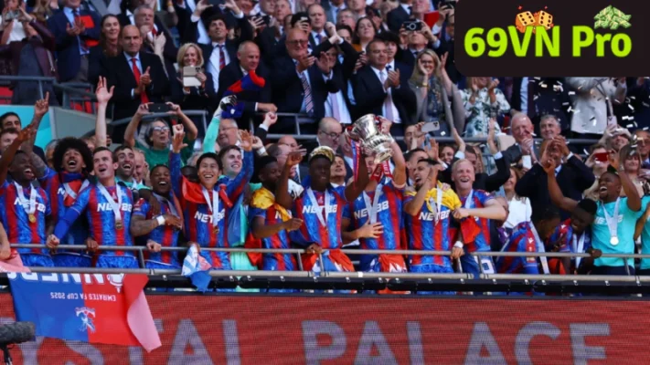 Khẳng Định Vị Thế Toàn Cầu Của NET88 Nhờ Sự Đồng Hành Cùng Crystal Palace 2 Tầm Quan Trọng Của Việc Hợp Tác Với Một CLB Bóng Đá Danh Tiếng